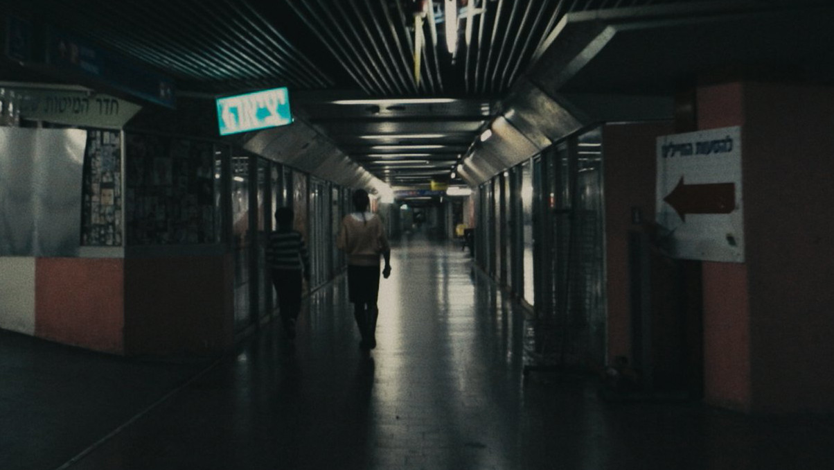 Still aus dem Dokumentarfilm CENTRAL BUS STATION